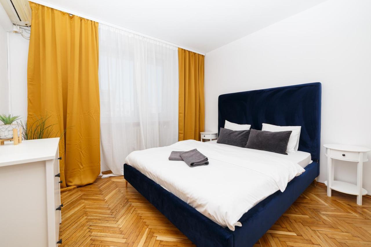 شقة Color Ap Calea Victoriei 12C بوخارست المظهر الخارجي الصورة